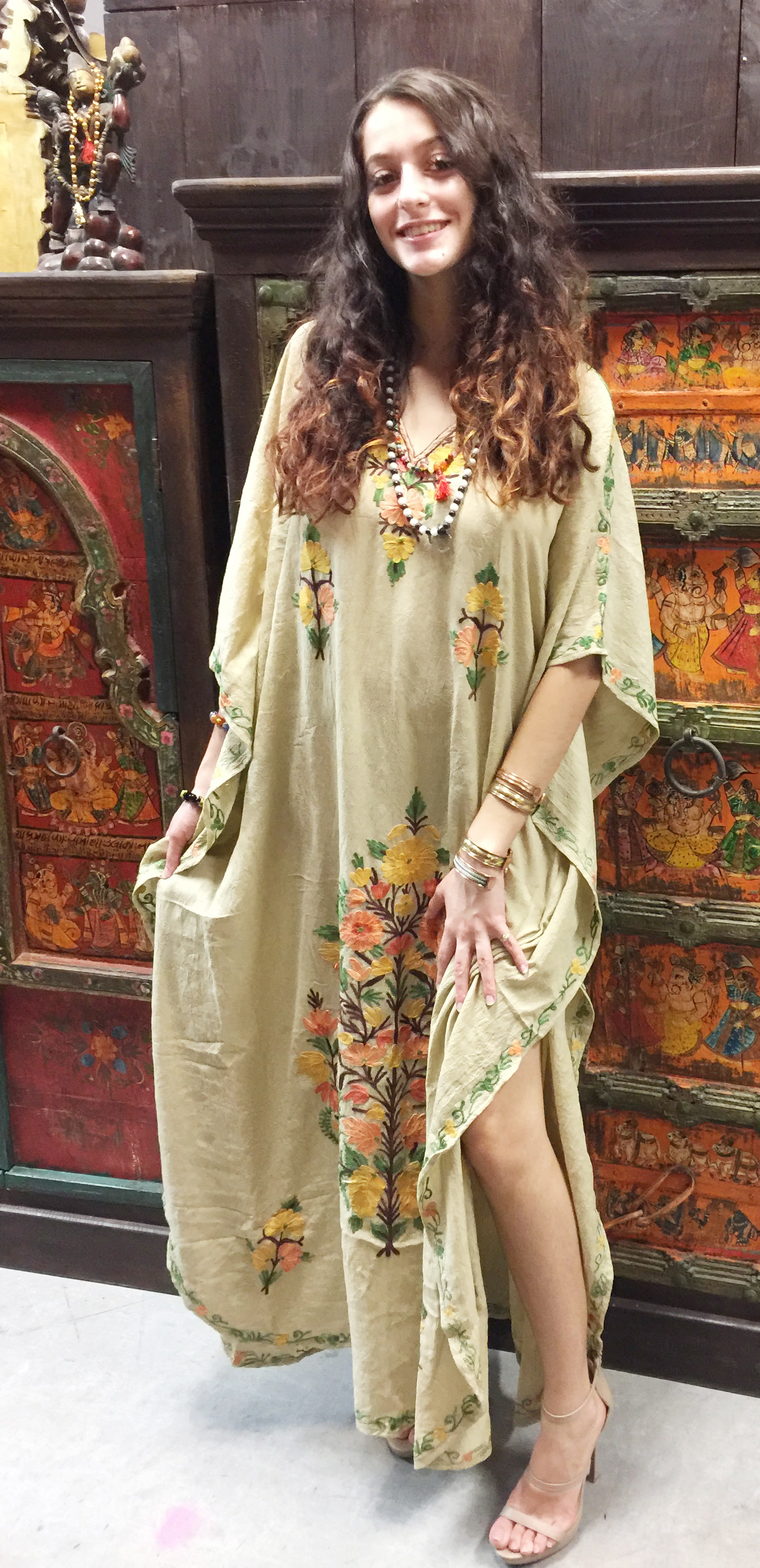 Fall Holiday Fashion Trends: The Kaftan and Kimono Dress Revival