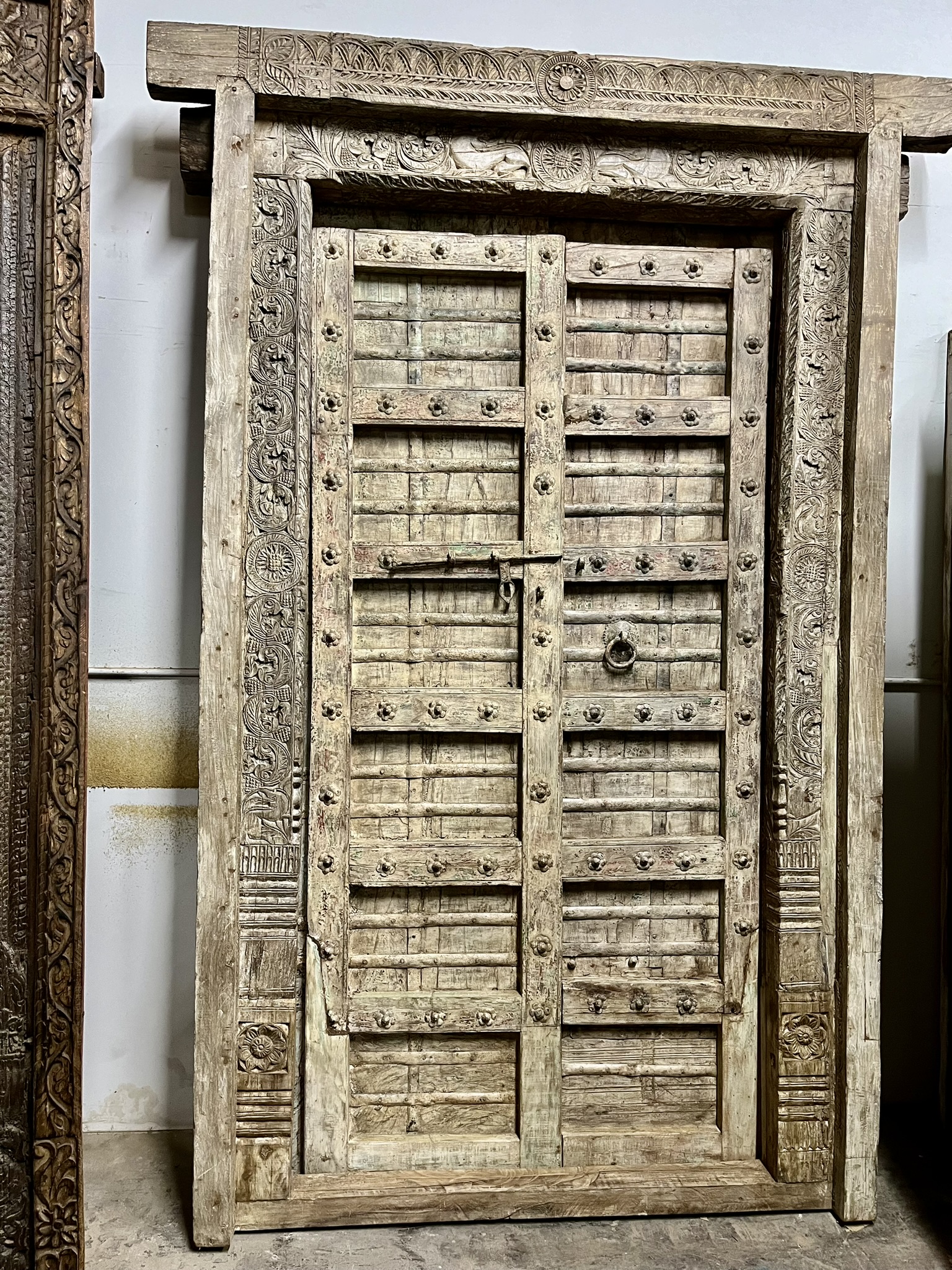 Eclectic Artsy Farmhouse Charm: A Timeless Design Journey