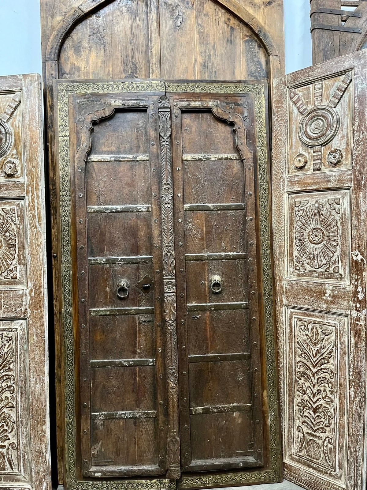 Boho Maximalism: A Journey through a Vibrant Home