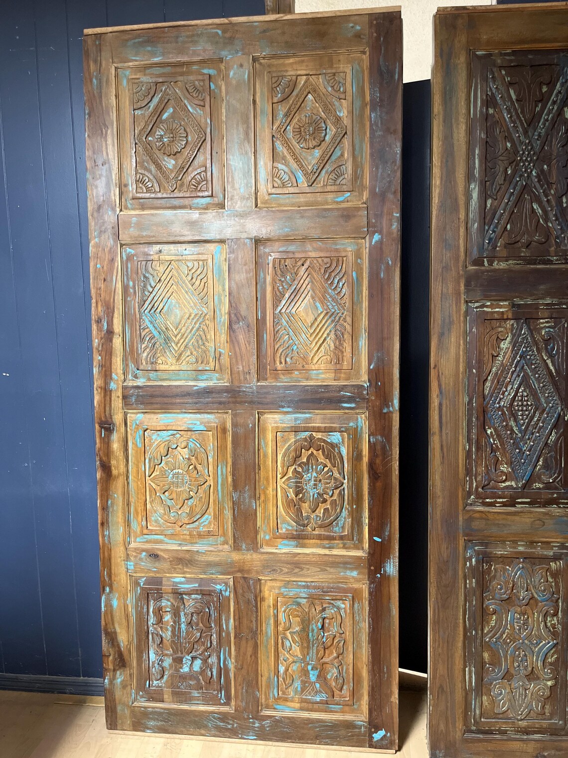 Rustic Carved Farmhouse Doors Artistic Barndoors